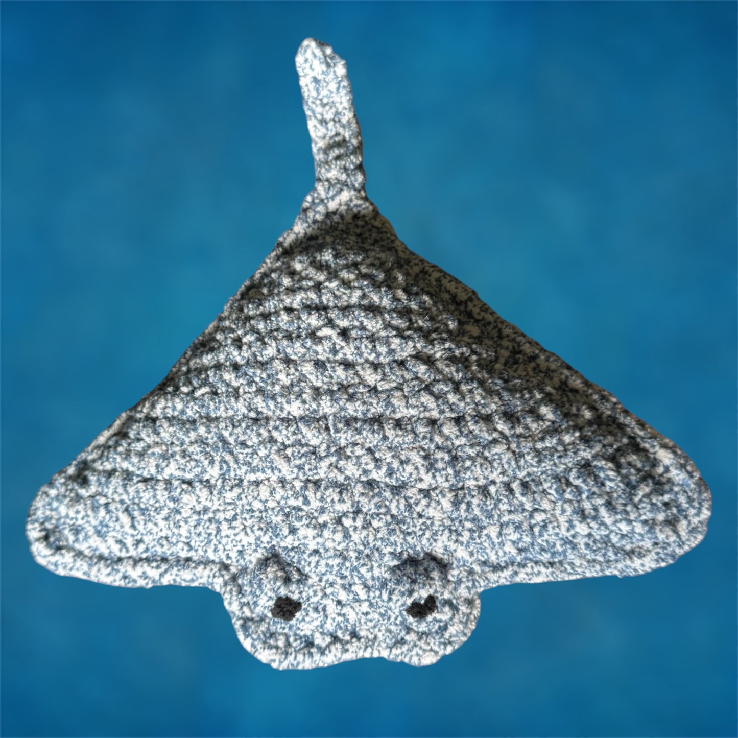Stingray: Blue Speckle/ White